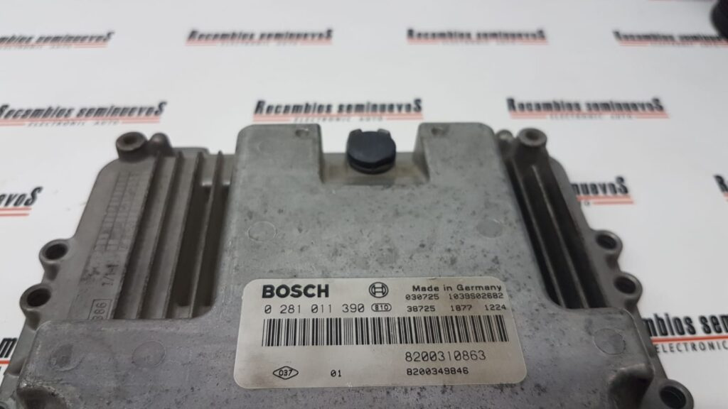 Calculator Motor BOSCH RENAULT MEGANE 0 281 011 390 / 0281011390 / 8200310863 / 82003498460 281 011 390 / 0281011390 / 8200310863 / 8200349846