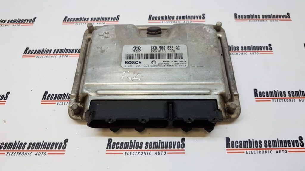 Calculator Motor BOSCH SEAT IBIZA 0 261 207 228 / 0261207228 / ME7.5.10 / ME7 5 10 / ME7510 / 6K0 906 032 AC / 6K0906032AC0 261 207 228 / 0261207228 / ME7.5.10 / ME7 5 10 / ME7510 / 6K0 906 032 AC / 6K0906032AC