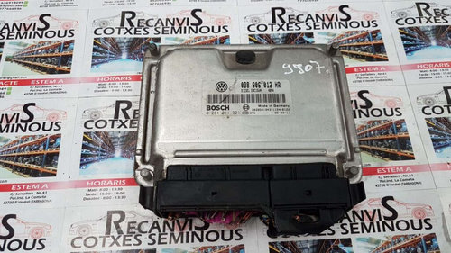 Calculator Motor BOSCH SKODA FABIA 038 906 012 HR / 038906012HR / EDC15VM / 0 281 011 321 / 02810113...