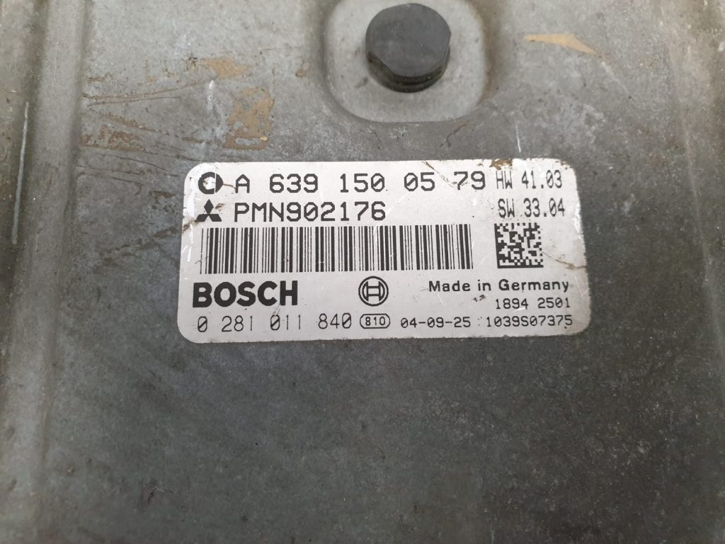 Calculator Motor BOSCH SMART FORFOUR 0 281 011 840 / 0281011840 / PMN902176 / A 639 150 05 79 / A63915005790 281 011 840 / 0281011840 / PMN902176 / A 639 150 05 79 / A6391500579