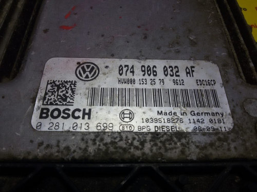 Calculator Motor BOSCH VOLKSWAGEN CRAFTER 0 281 013 699 / 0281013699 / EDC16CP / 074 906 032 AF / 07...