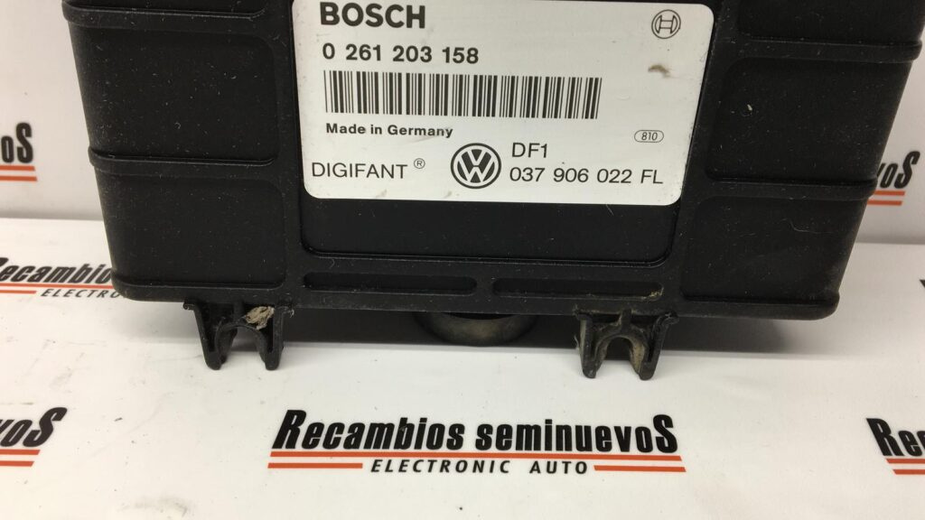 Calculator Motor BOSCH VOLKSWAGEN VOLKSWAGEN -CUALQUIER MODELO- 0 261 203 158 / 0261203158 / 037 906 022 FL / 037906022FL0 261 203 158 / 0261203158 / 037 906 022 FL / 037906022FL