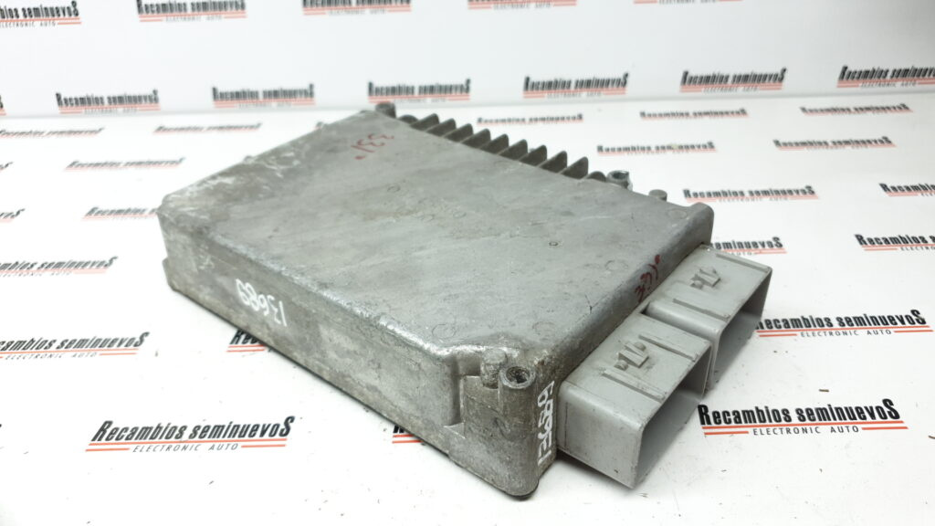 Calculator Motor CHRYSLER CHRYSLER VOYAGER P04727268AC / 04727 268AC / 04727268ACP04727268AC / 04727 268AC / 04727268AC