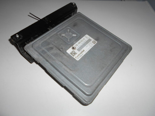 Calculator Motor CONTINENTAL SKODA RAPID 5WP42689 AA / 5WP42689AA / SIMOS PCR2 1 / SIMOSPCR21 / 03L ...