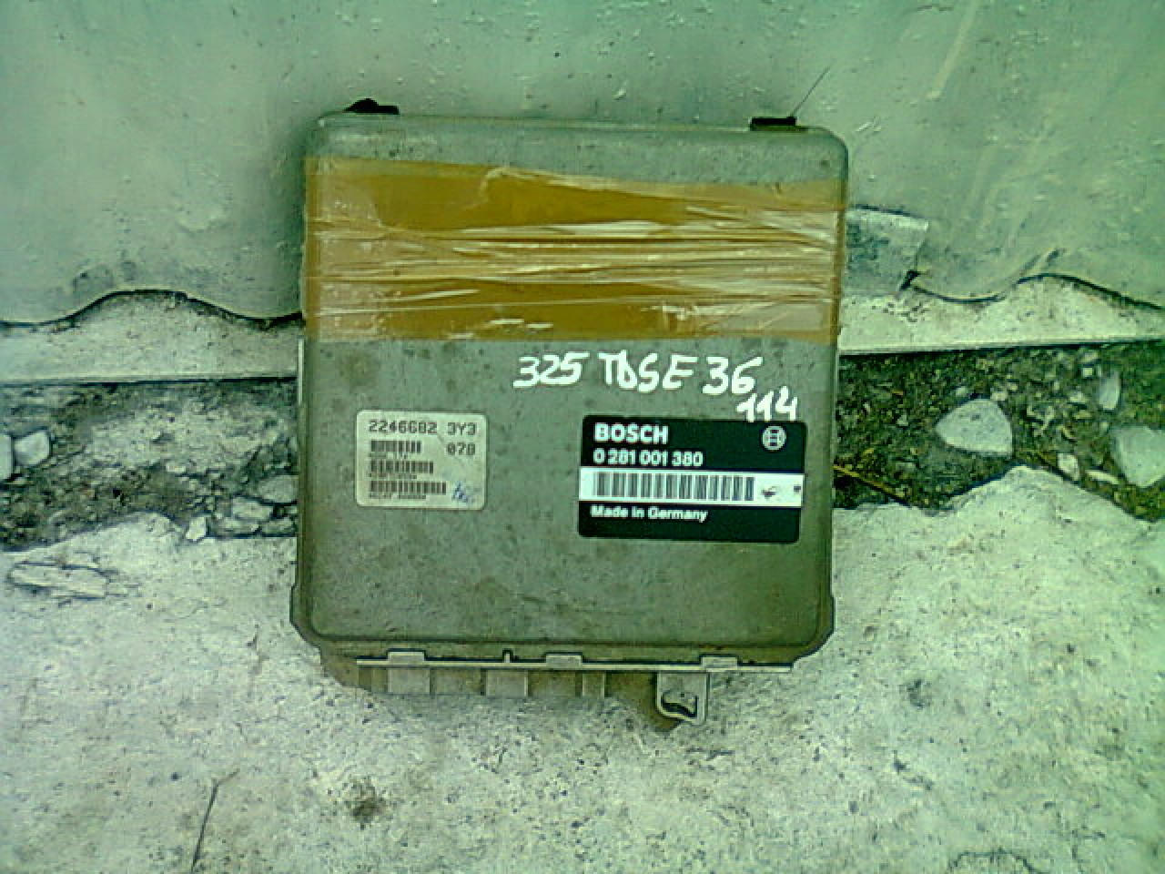Calculator motor cu cip BMW E36 325tds; 281001380