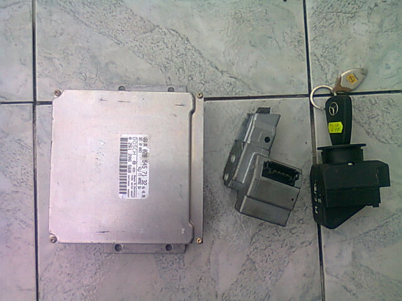 Calculator motor cu cip Mercedes C180 W202 1.8i