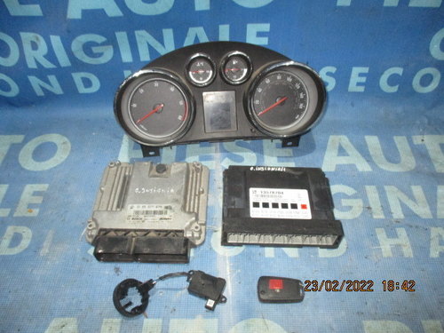 Calculator motor cu cip Opel Insignia 2.0cdti; 55577674