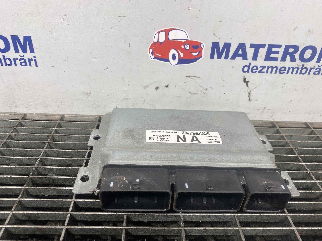 CALCULATOR MOTOR DACIA LOGAN 0.9 TCE - (