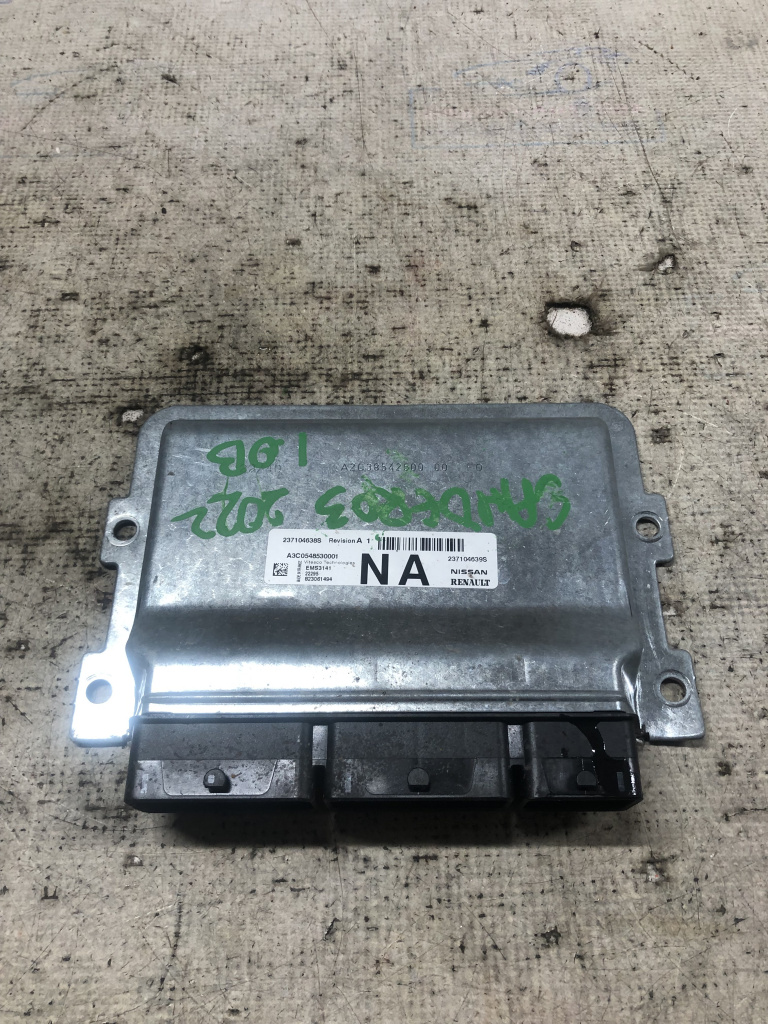 Calculator motor Dacia Sandero 3 1.0 Benzina 2022, 237104638S / 237104639S