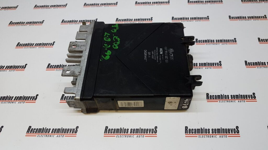 Calculator Motor DIGIFANT SEAT TOLEDO SPORT 037 906 022 ED / 037906022ED / 5WP 4057 / 5WP4057 / DF-1 / DF 1 / DF1037 906 022 ED / 037906022ED / 5WP 4057 / 5WP4057 / DF-1 / DF 1 / DF1