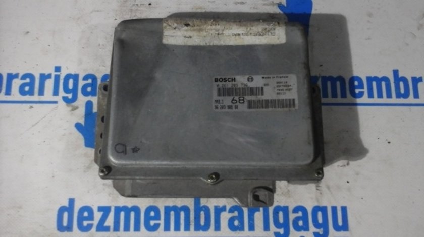 Calculator motor ecm ecu Citroen Saxo