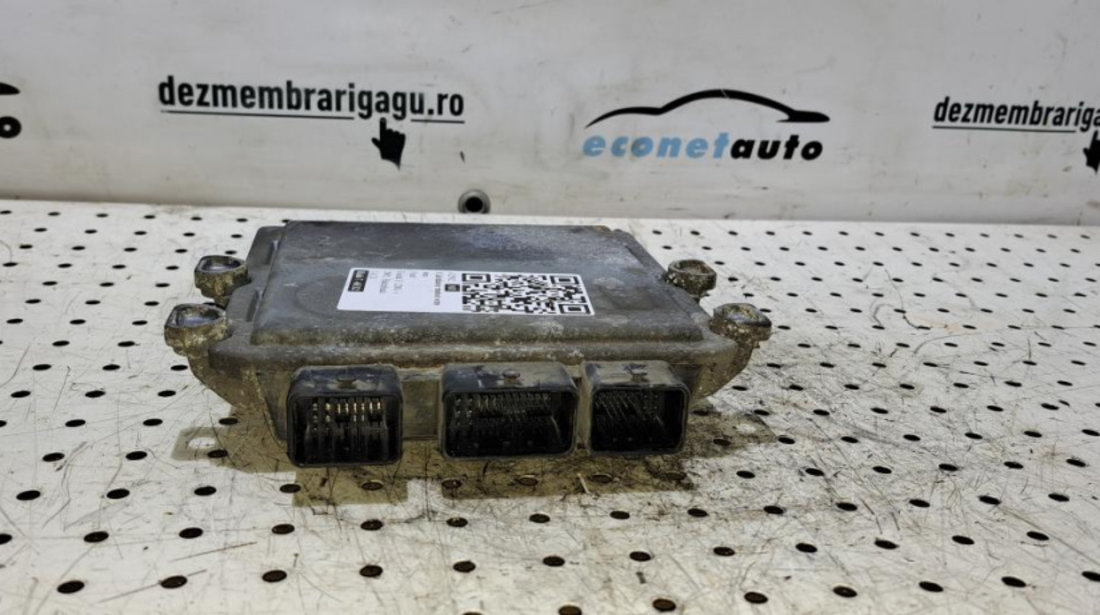 Calculator motor ecm ecu Ford Fiesta V (2001-)