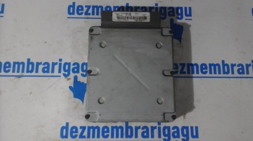 Calculator motor ecm ecu Ford Transit Connect