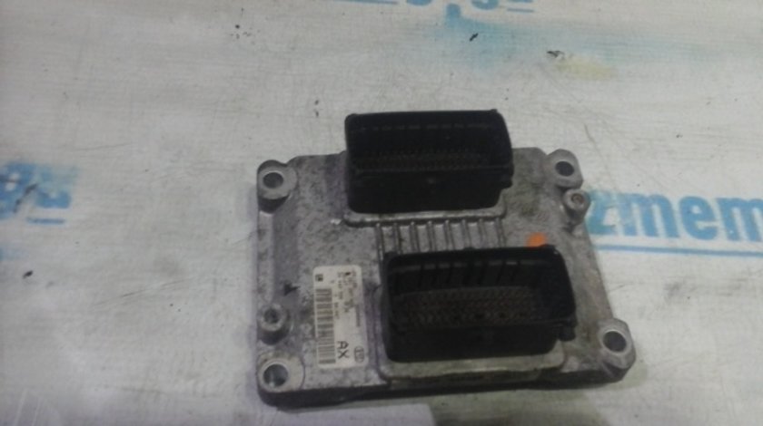 Calculator motor ecm ecu Opel Corsa C (2000-)