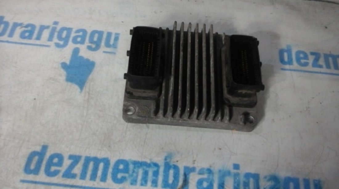 Calculator motor ecm ecu Opel Corsa C (2000-)