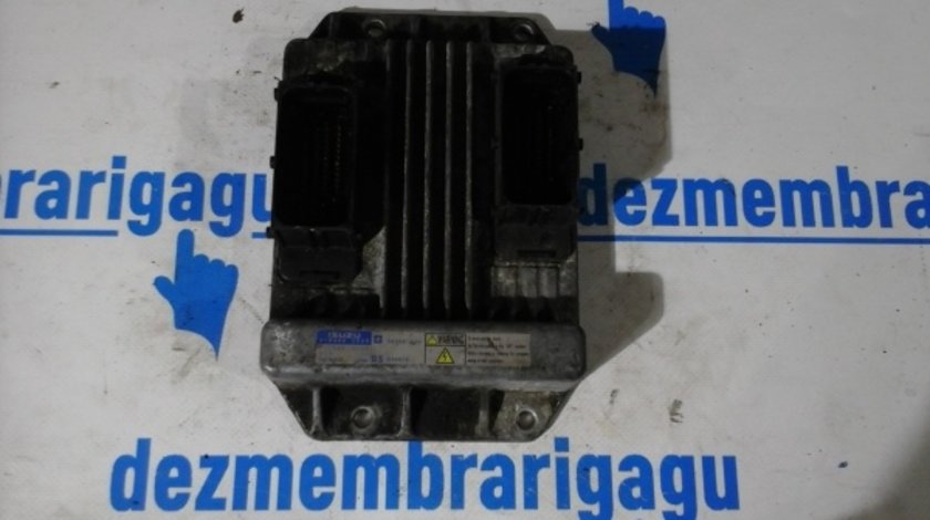 Calculator motor ecm ecu Opel Meriva