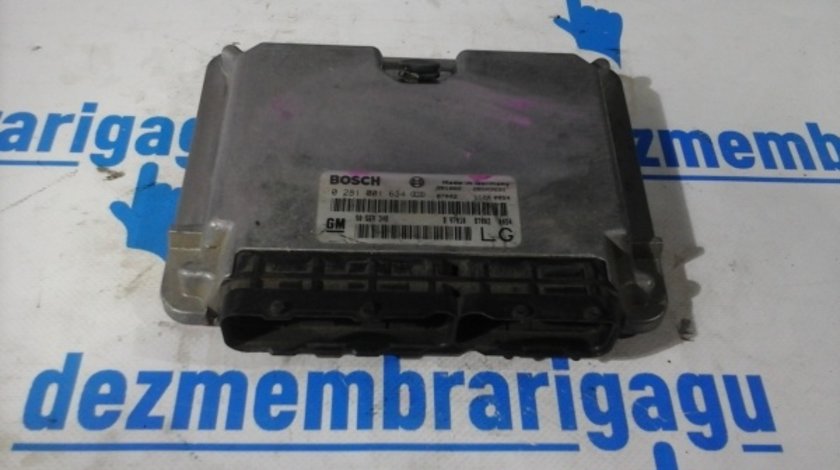 Calculator motor ecm ecu Opel Vectra B (1995-2003)