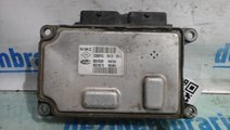 Calculator motor ecm ecu Renault Modus