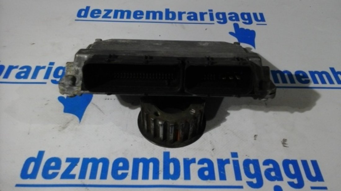 Calculator motor ecm ecu Skoda Fabia I (1999-)