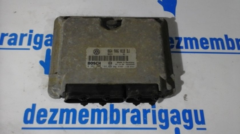 Calculator motor ecm ecu Skoda Octavia I (1996-)