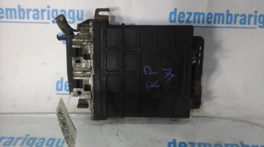 Calculator motor ecm ecu Volkswagen Golf III (1991-1998)