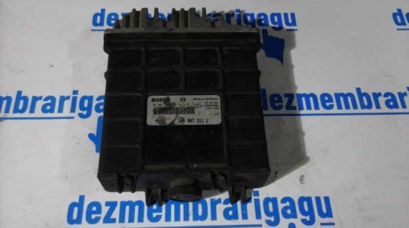 Calculator motor ecm ecu Volkswagen Golf III (1991-1998)