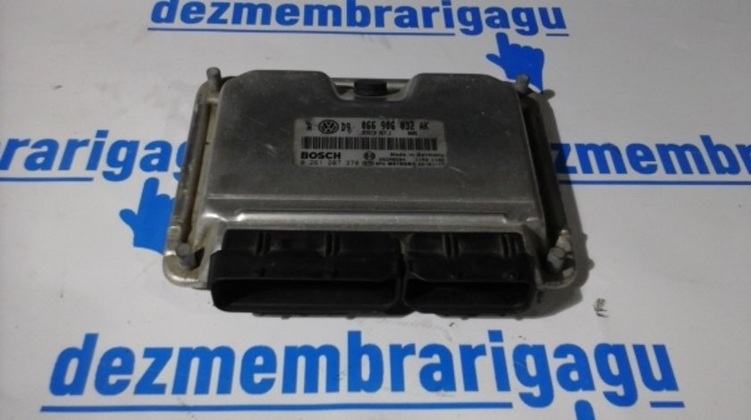 Calculator motor ecm ecu Volkswagen Golf Iv (1997-2005)