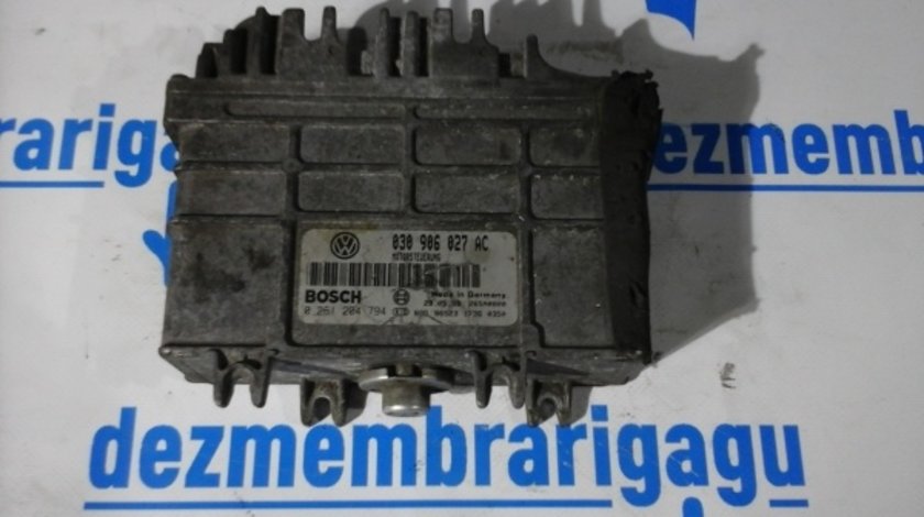 Calculator motor ecm ecu Volkswagen Polo (1994-2001)
