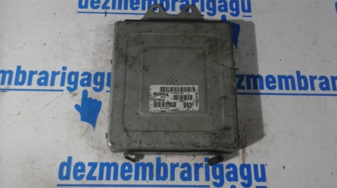 Calculator motor ecm ecu Volvo V40