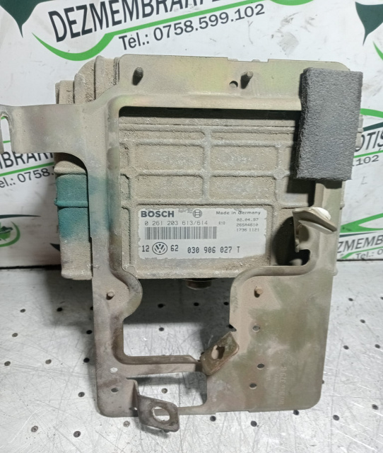 Calculator motor ECU 0 261 203 613/614 Volkswagen VW Golf 3 [1991 - 1998] Hatchback 3-usi 1.6 MT (75 hp)