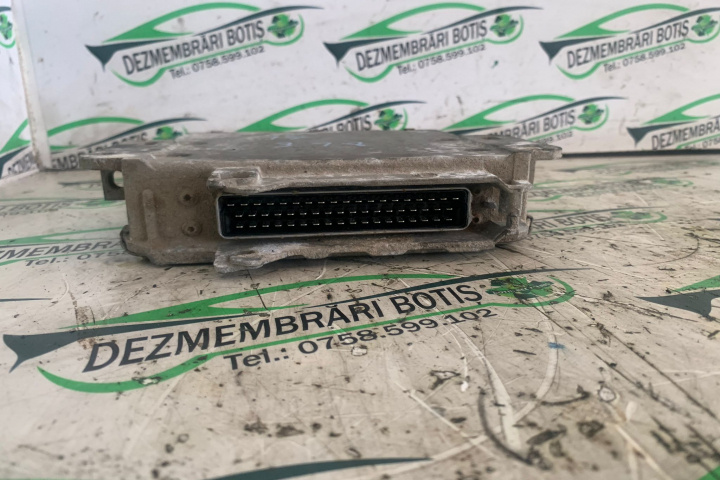 Calculator motor ECU 0 281 001 420 Land Rover Freelander [1998 - 2006] Crossover 5-usi 2.0 DI MT (98 hp)