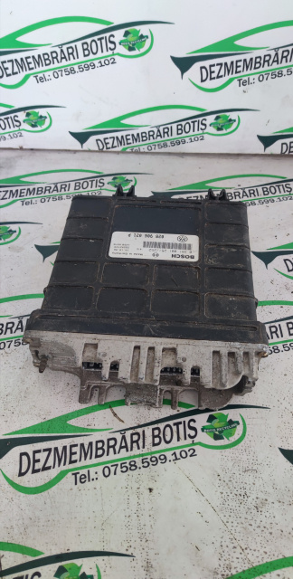 Calculator motor ECU 028 906 021 P Volkswagen VW Golf 4 [1997 - 2006] Hatchback 5-usi 1.4 MT (75 hp)