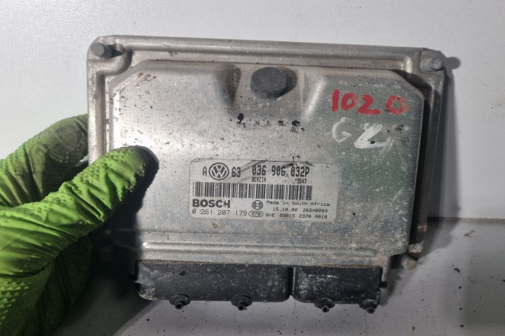 Calculator motor ECU 036 906 032 P Volkswagen VW Golf 4 [1997 - 2006] Hatchback 5-usi 1.4 MT (75 hp)