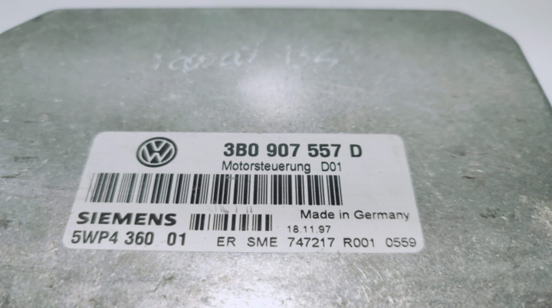 Calculator motor ecu 1.6 benzina AHL 3b0907557d Volkswagen VW Passat B5 [1996 - 2000]