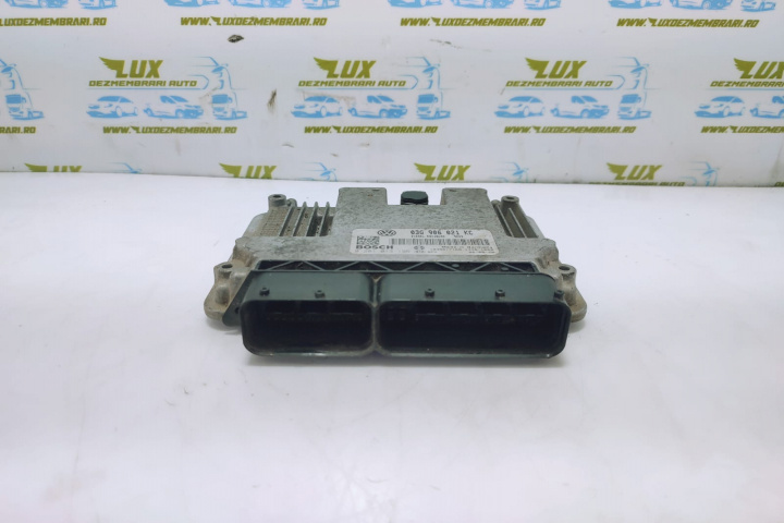 Calculator motor ecu 1.9 tdi BXE 03g906021kc Volkswagen VW Touran [facelift] [2006 - 2010]