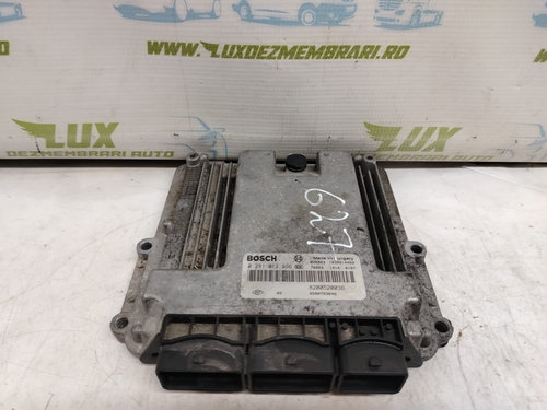 Calculator motor ecu 2.0 dci m9r740 8200520036 Renault Laguna 2 [facelift] [2005 - 2007]