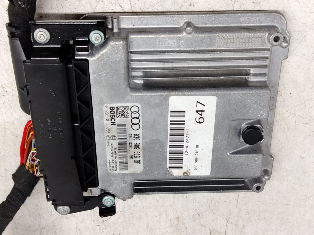 Calculator motor ecu 2.0 tdi blb 03g906016bf Audi A4 B7 [2004 - 2008]