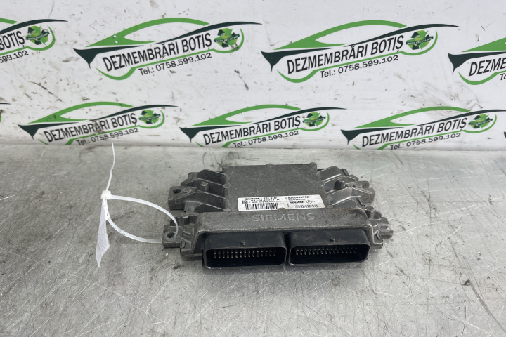 Calculator motor ECU 8200483732 Dacia Logan [2004 - 2008] Sedan 1.4 MT (75 hp)