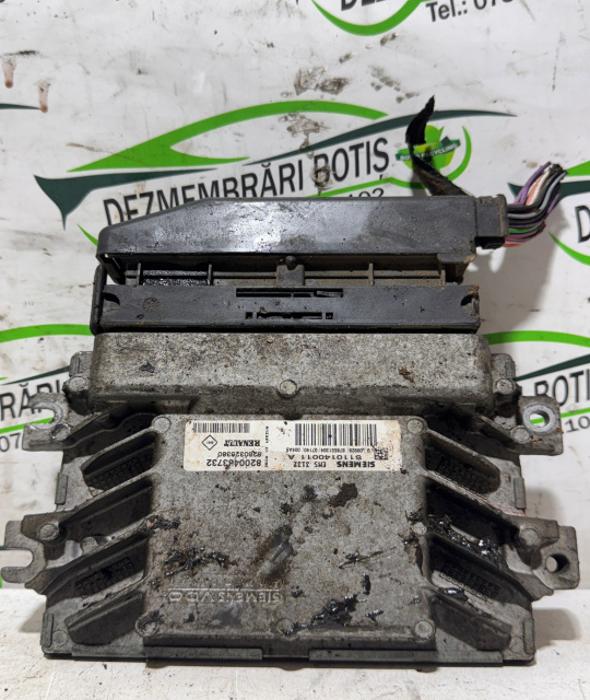 Calculator motor ECU 8200483732 Dacia Logan [2004 - 2008] Sedan 1.6 MT (87 hp)