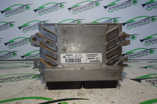 Calculator motor ECU 8200483732 Dacia Logan [2004 - 2008] Sedan 1.4 MT (75 hp)