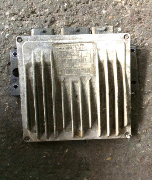Calculator motor ECU 8200513113/8200693576 Dacia Logan [2004 - 2008] Sedan 1.5 dci MT (65hp) SD/LSDE...