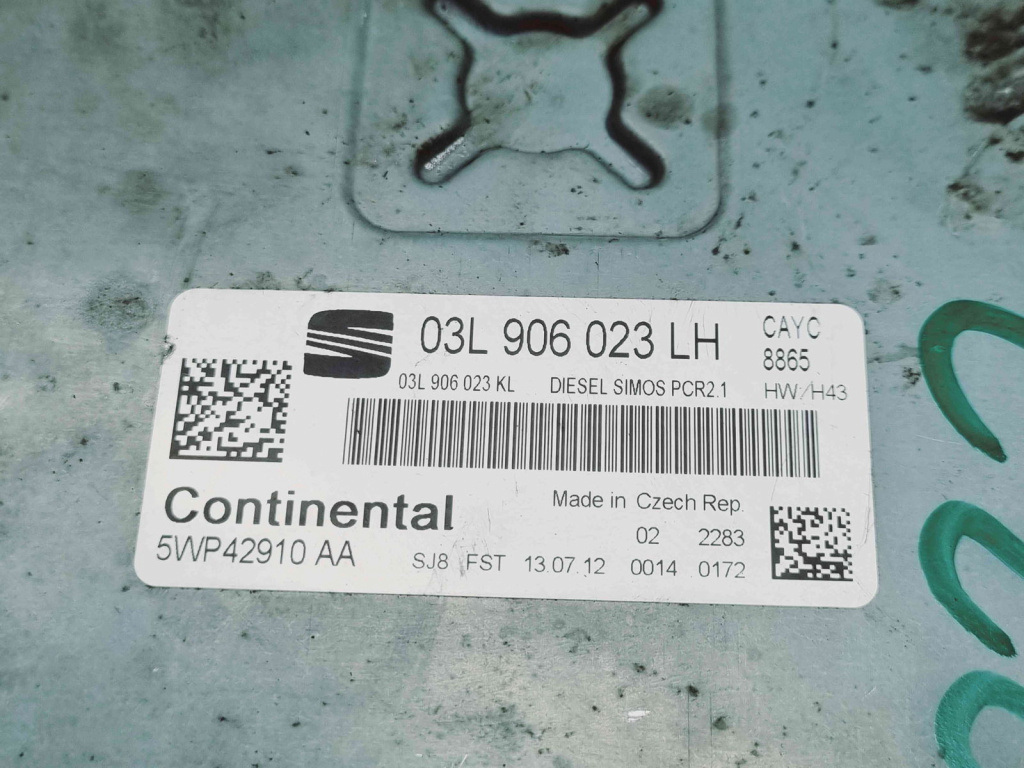 Calculator motor ECU AUDI A3 (8P1) [Fabr 2003-2012] 03L906023LH 1.6 TDI CAYC 77KW / 105CP