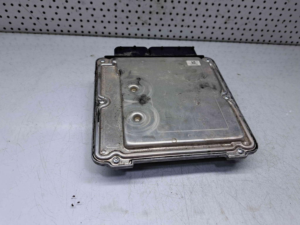 Calculator motor ECU Audi A4 (8K2, B8) [Fabr 2008-2015] 8K1907401H 2.7 TDI CGKA 140KW / 190CP 2.7 TDI CGKA 140KW / 190CP