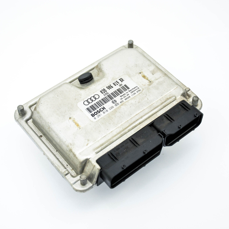 Calculator Motor / Ecu Audi A4 B5 (8D) 1994-2001 1.9 Tdi Ajm Motorina 038906019Br, 0281010226