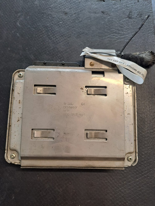 Calculator motor ( ECU ) Audi A4 B6 (8E) - (2000-2005) 1.9 TDI - COD 8E0907411
