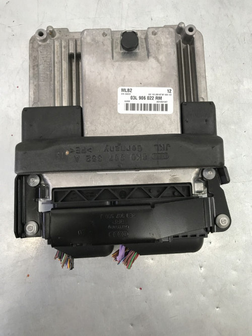 Calculator motor ecu Audi A4 B8 Avant 2.0TDI Quattro 170cp, Manual sedan 2010 (03L906022RM)