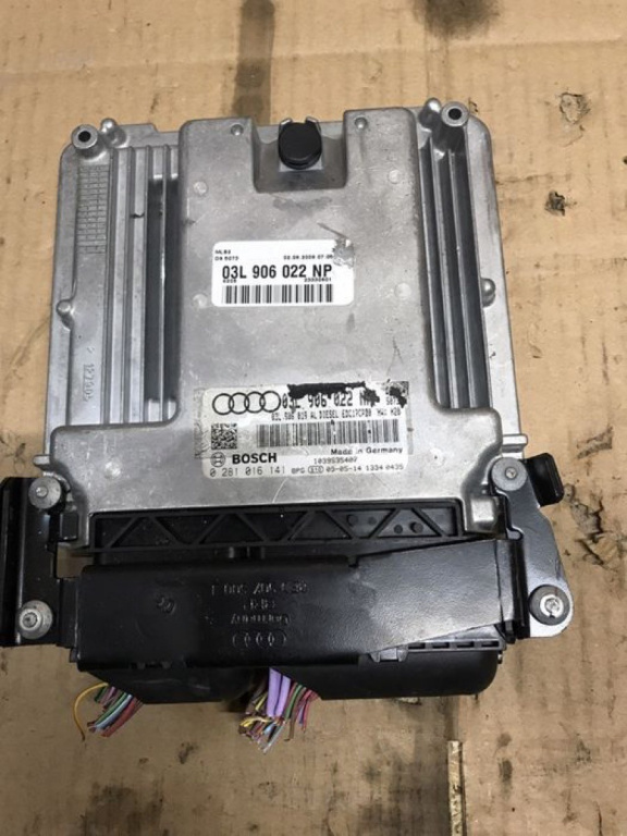 Calculator motor ECU Audi A4 B8 sedan 2011 (03L906022NP)