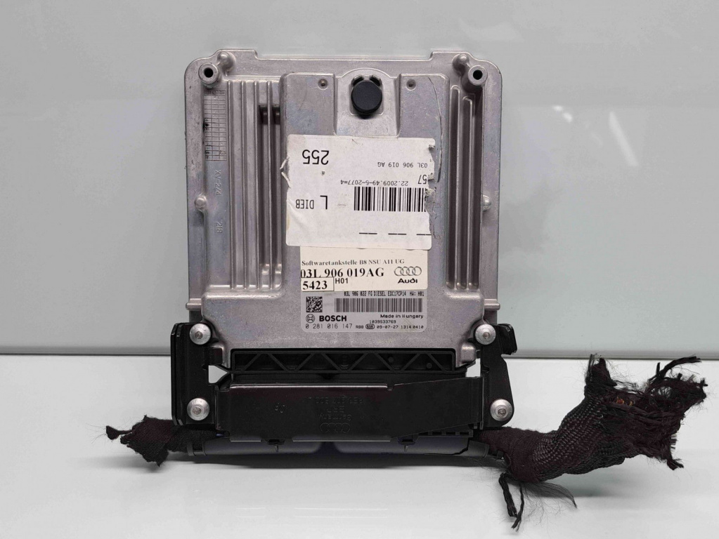 Calculator motor ECU Audi A6 (4F2, C6) [Fabr 2004-2010] 03L906022FG 2.0 TDI CAHA 125KW / 170CP 2.0 TDI CAHA 125KW / 170CP