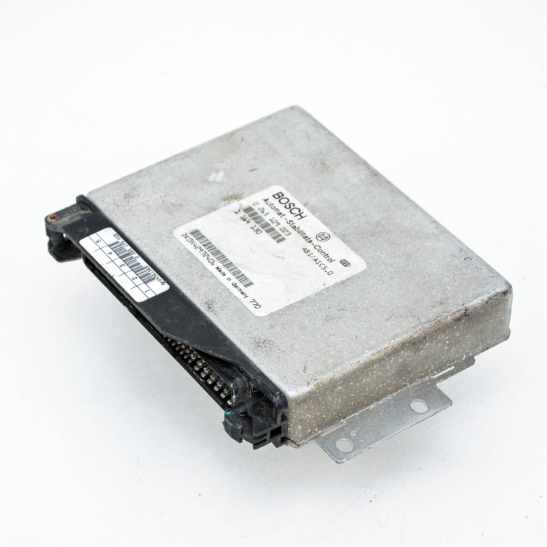 Calculator Motor / ECU BMW 5 (E39) 1995 - 2004 0265109023 , 1164130