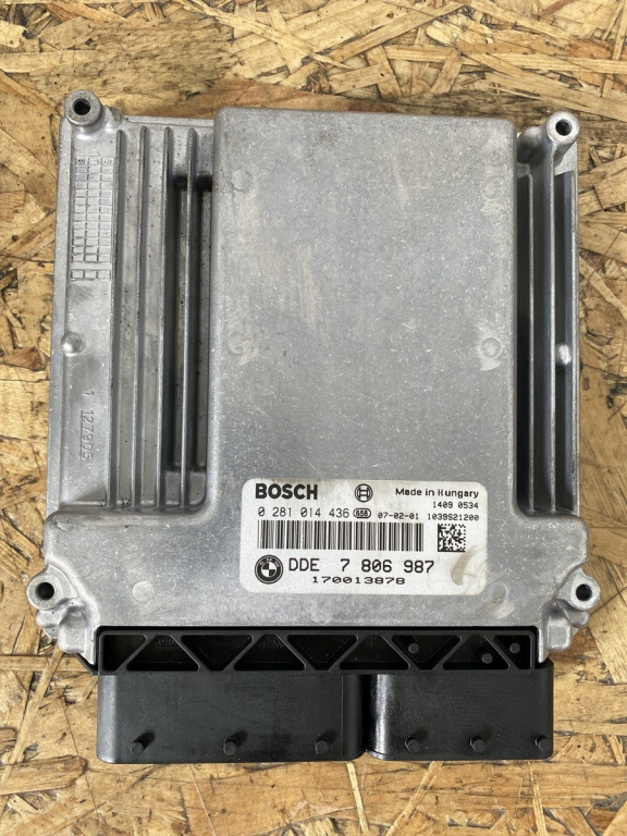 Calculator motor ECU BMW E61 combi 2007 (7806987)